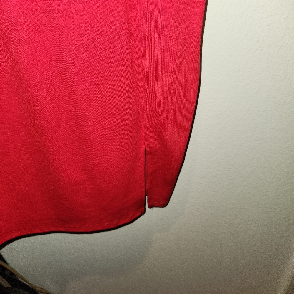 Mini red dress - Picture 2 of 4
